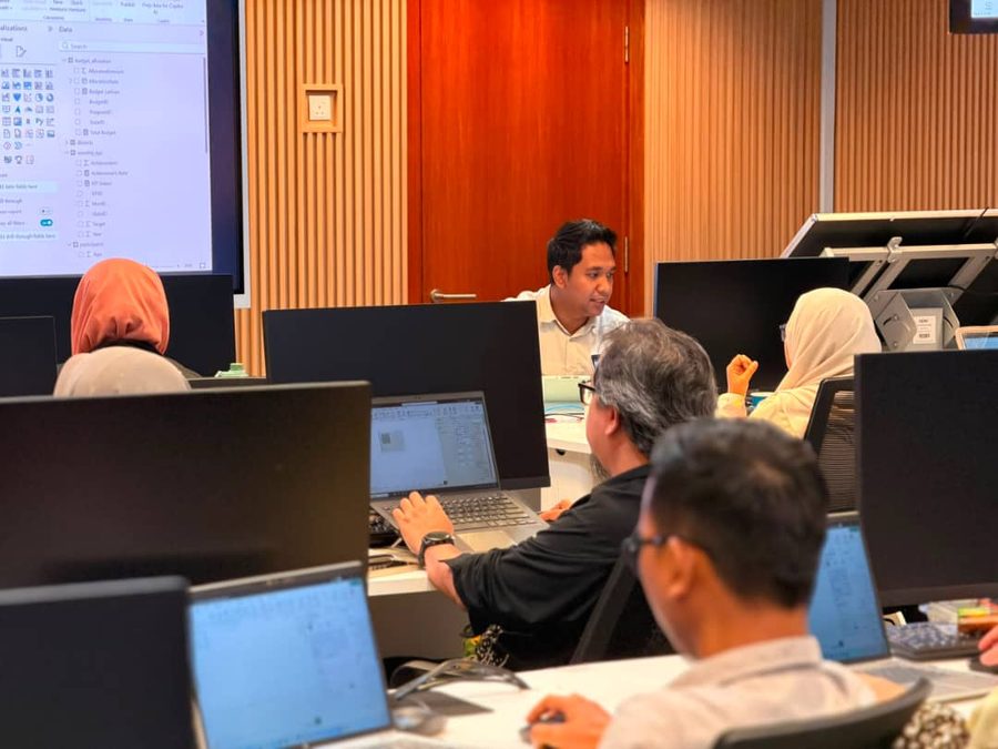Power BI class at Kementerian Pendidikan Malaysia